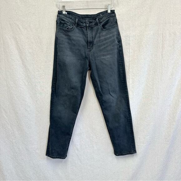 American Eagle Outfitters washed black mom jeans size 6 Regular - Picture 3 of 13